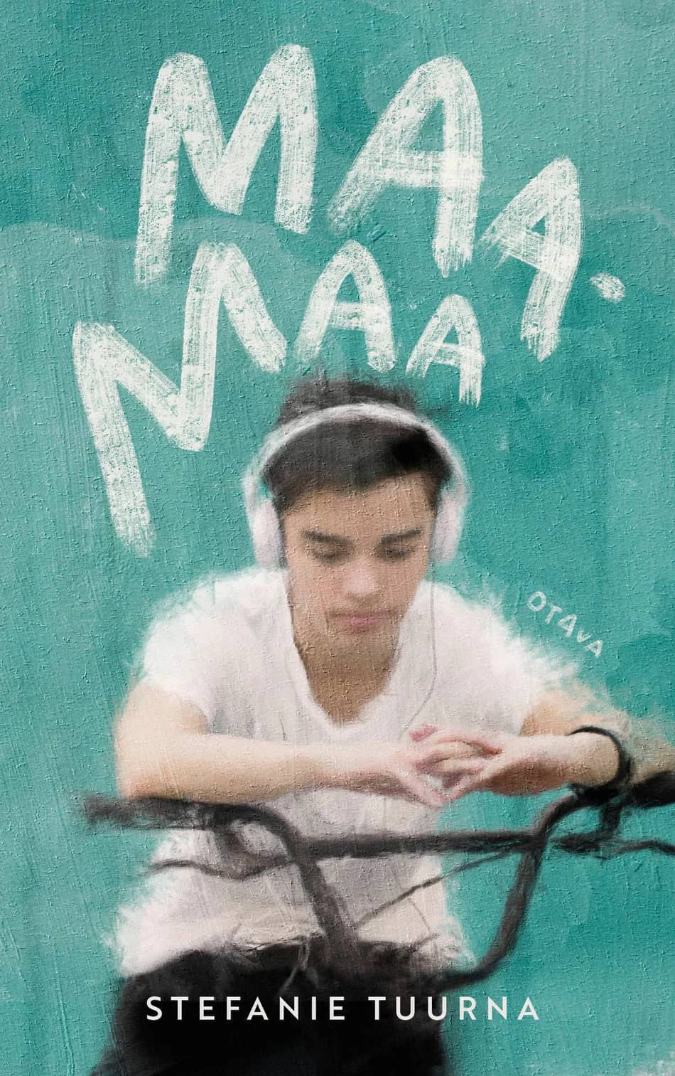 Maamaa-kirjan kannessa on kuva pojasta istumassa pyörän satulassa. Pojalla on kuulokkeet päässä. Kuva on vähän sumea ja sen turkoosin taustan pinta näyttää öljymaalaukselta.