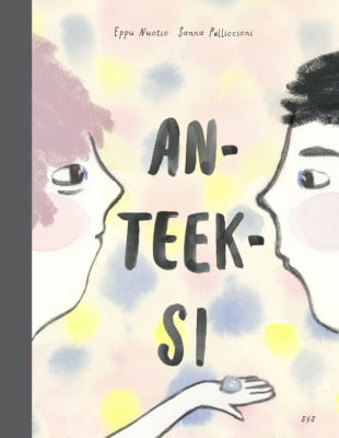 Anteeksi-kirjan kannessa kaksi lasta katsoo toisiaan silmiin kannen molemmin puolin ja vasemmalla puolella oleva tyttö ojentaa kättään kohti oikealla olevaa poikaa. Tytöllä on kämmenellään pieni kivi.