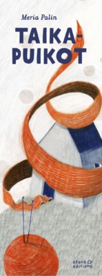 Taikapuikot-kirjan kannessa on piirros talosta, jonka ovesta tulee ulos pitkää neulottua oranssia liinaa, joka kiertyy talon ympärille. Etualalla on lankakerä, johon on tökätty kaksi puikkoa pystyyn.